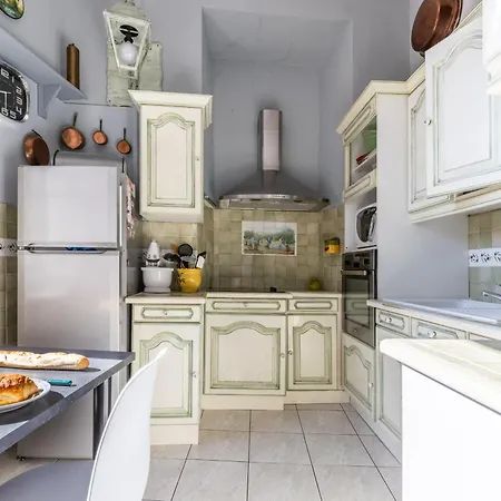 Belle Etoile Au Coeur Du Village Апартаменты